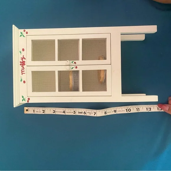 Muffy Vanderbear Cherry Hutch Cabinet Pie Wood Dollhouse Furniture 2 Cherry Pies - Picture 6 of 7